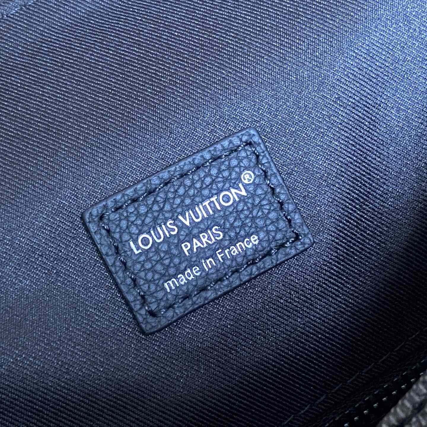 Louis Vuitton Christopher MM   M14952 - DopestKickz