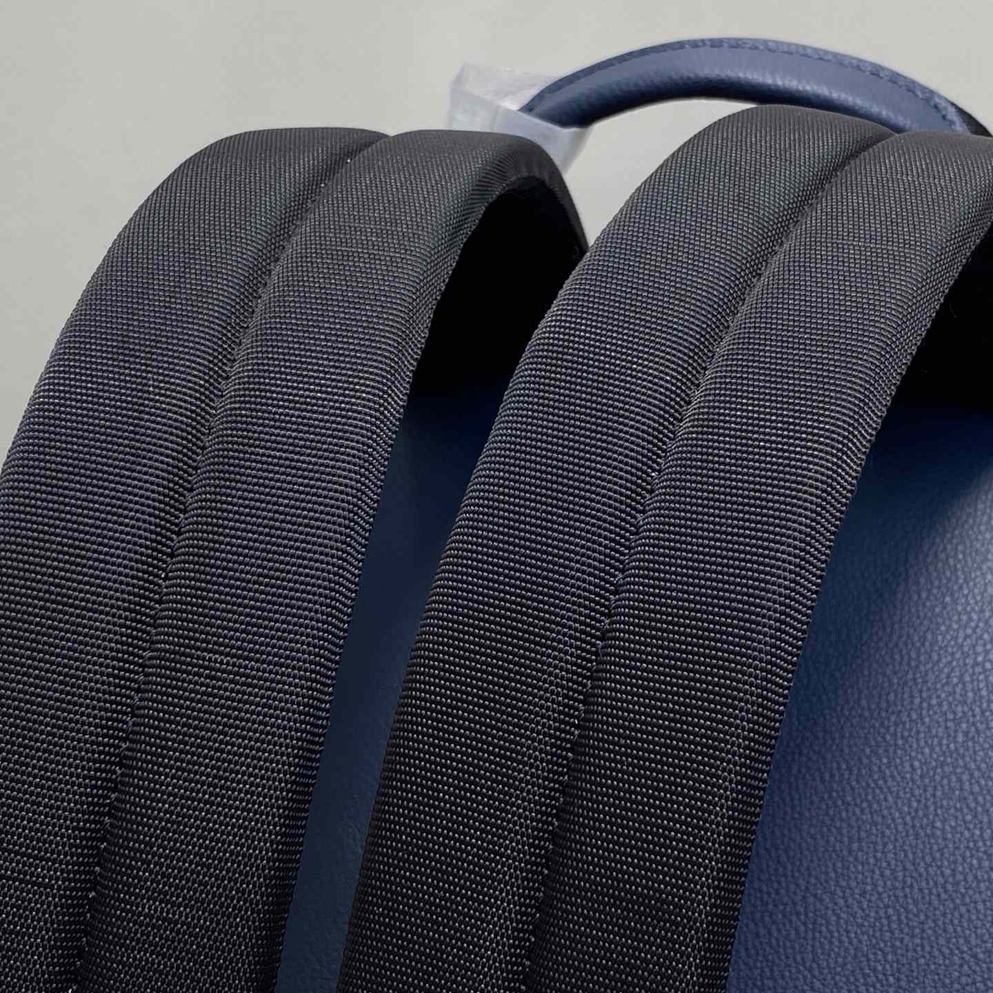 Louis Vuitton Discovery Backpack PM   M14884 - DopestKickz