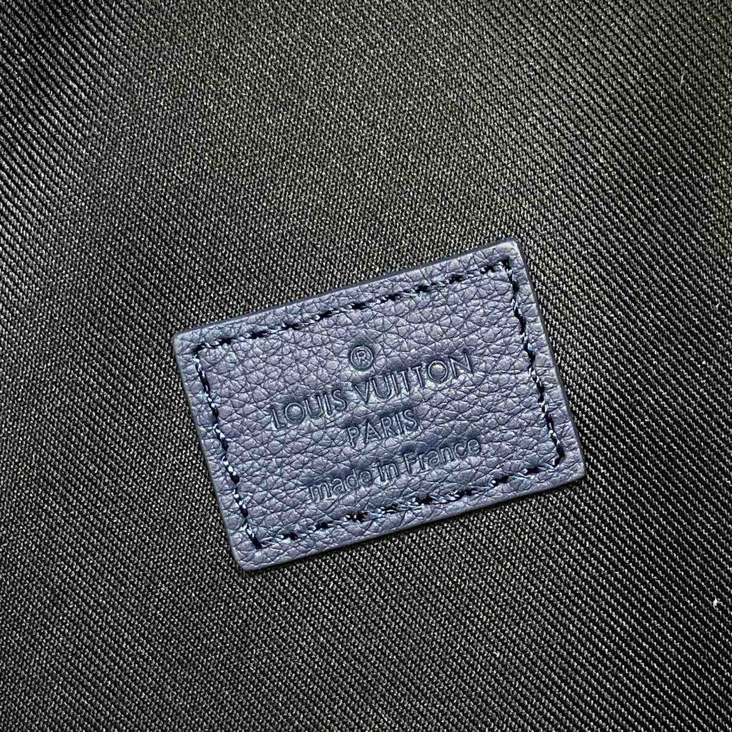 Louis Vuitton Discovery Backpack PM   M14884 - DopestKickz