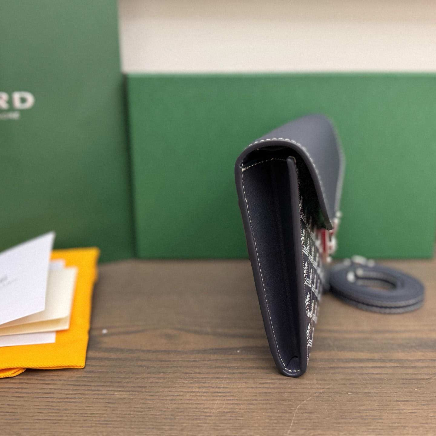 Goyard Chypre Wallet-Pouch - DopestKickz