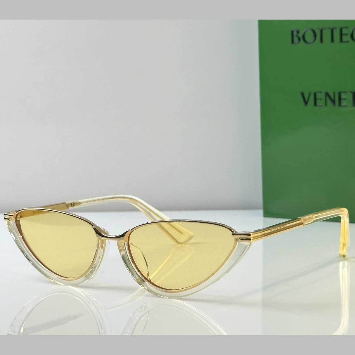 Bottega Veneta Classic Cat Eye Sunglasses   BV1346S - DopestKickz