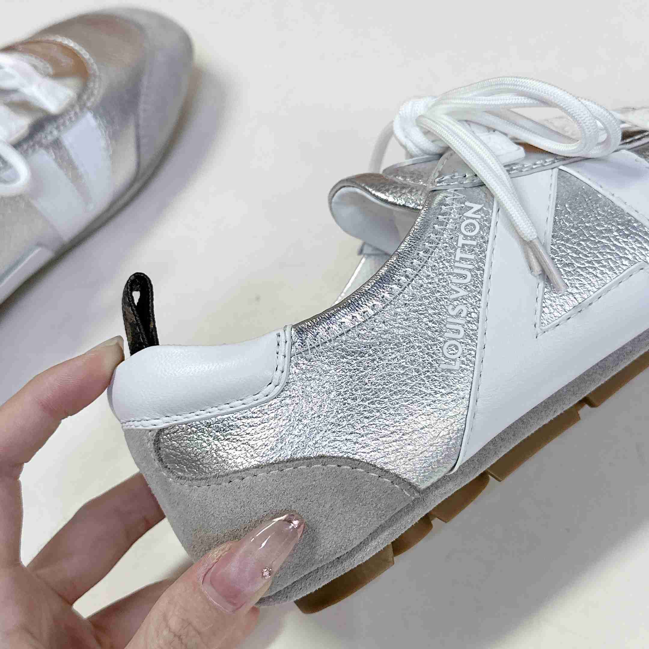 Louis Vuitton LV Sneakerina   1AHOJD - DopestKickz