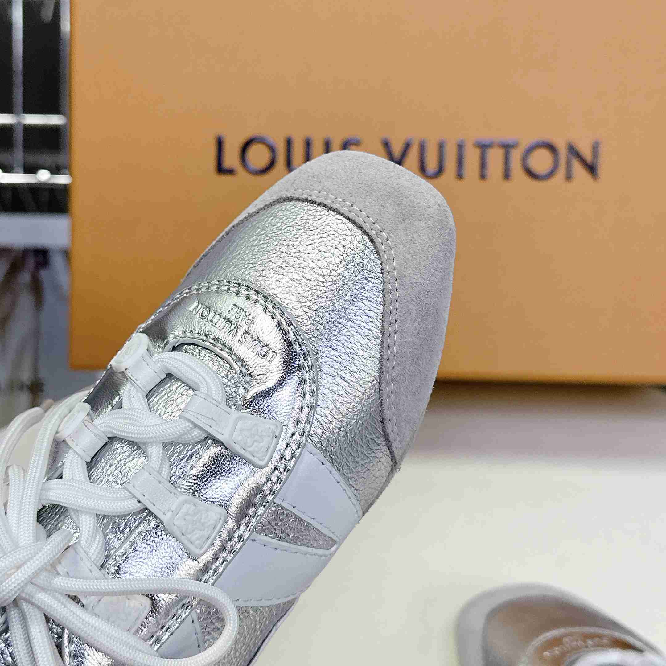 Louis Vuitton LV Sneakerina   1AHOJD - DopestKickz