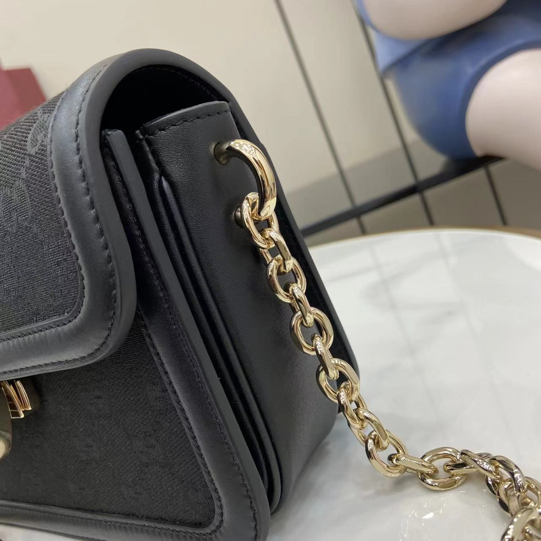 Gucci Go Small Shoulder Bag - DopestKickz