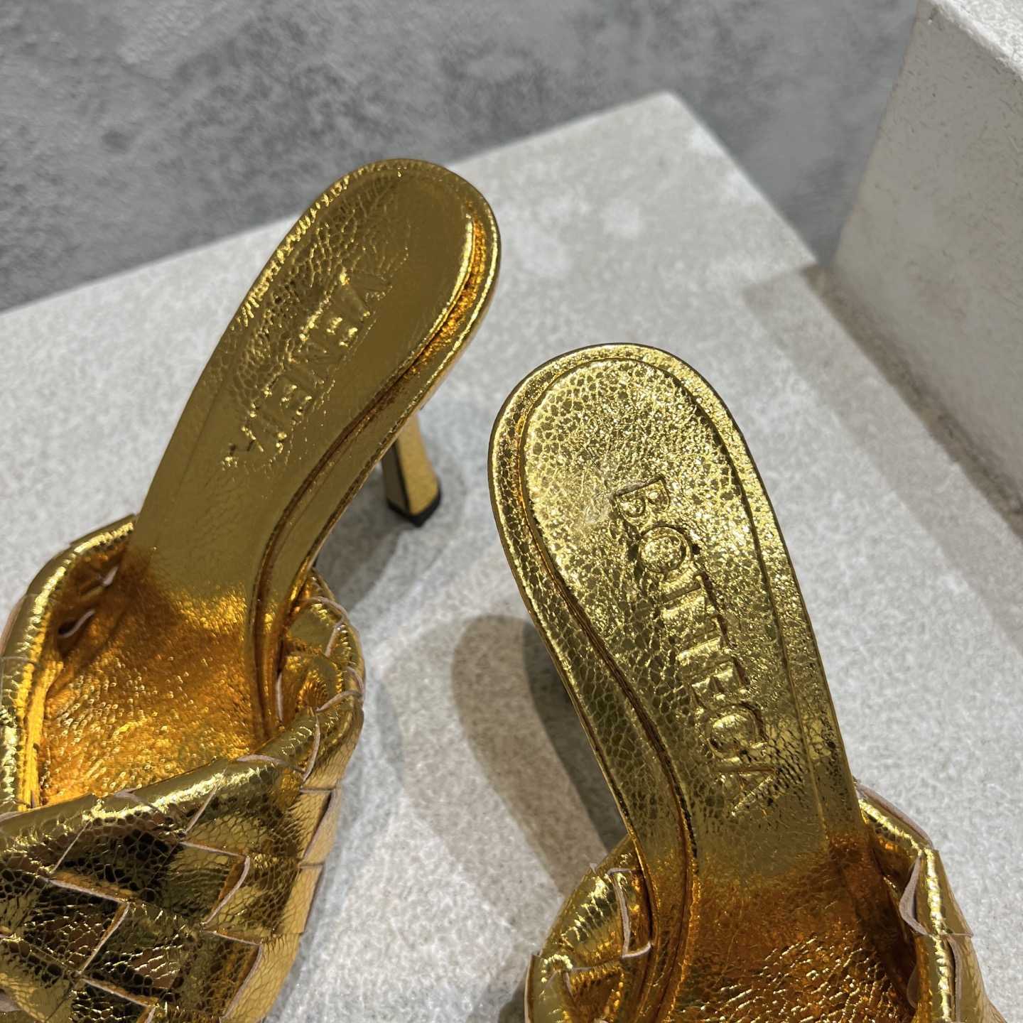 Bottega Veneta Blink Mule   - DopestKickz