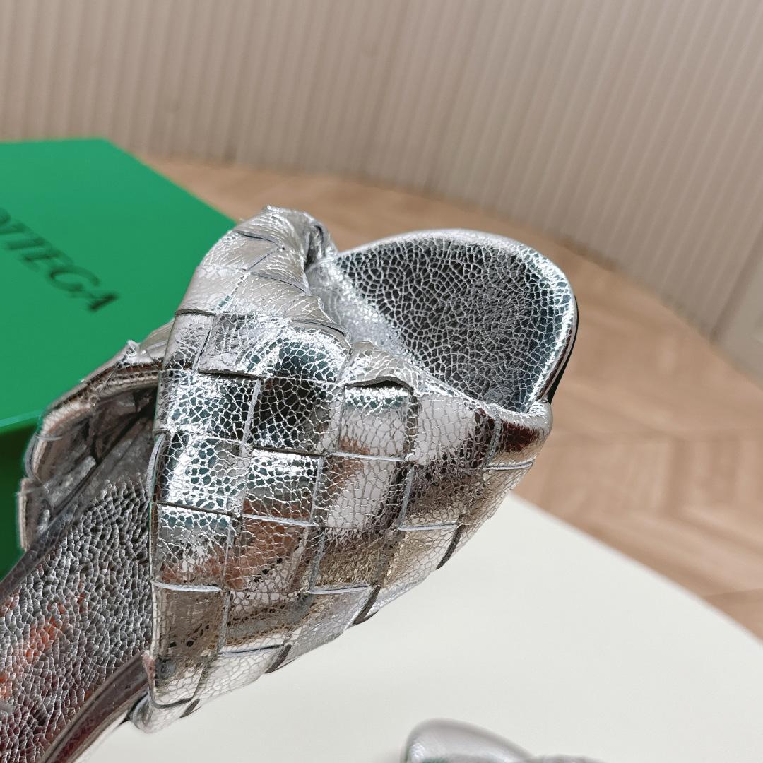 Bottega Veneta Blink Flat Mule - DopestKickz