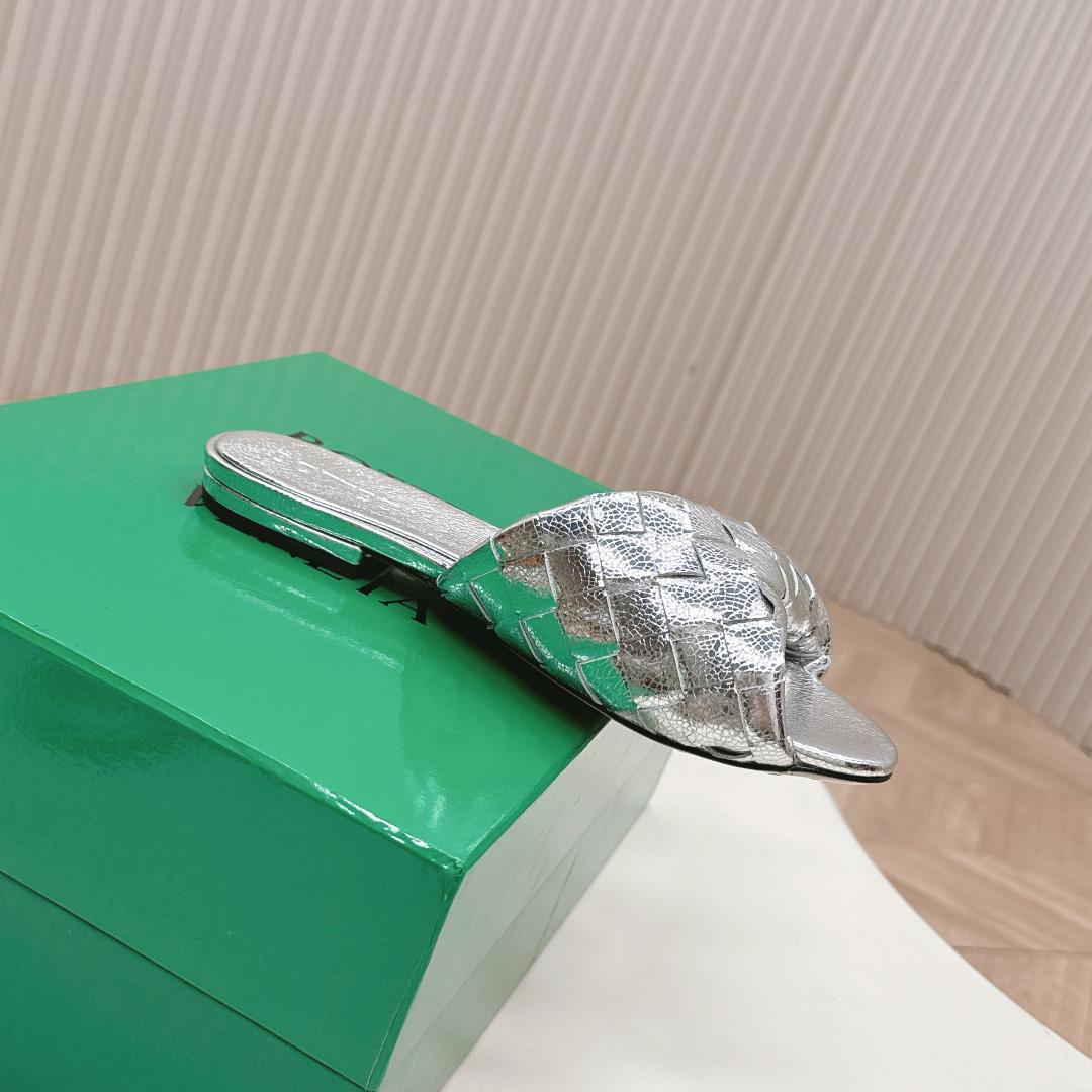 Bottega Veneta Blink Flat Mule - DopestKickz