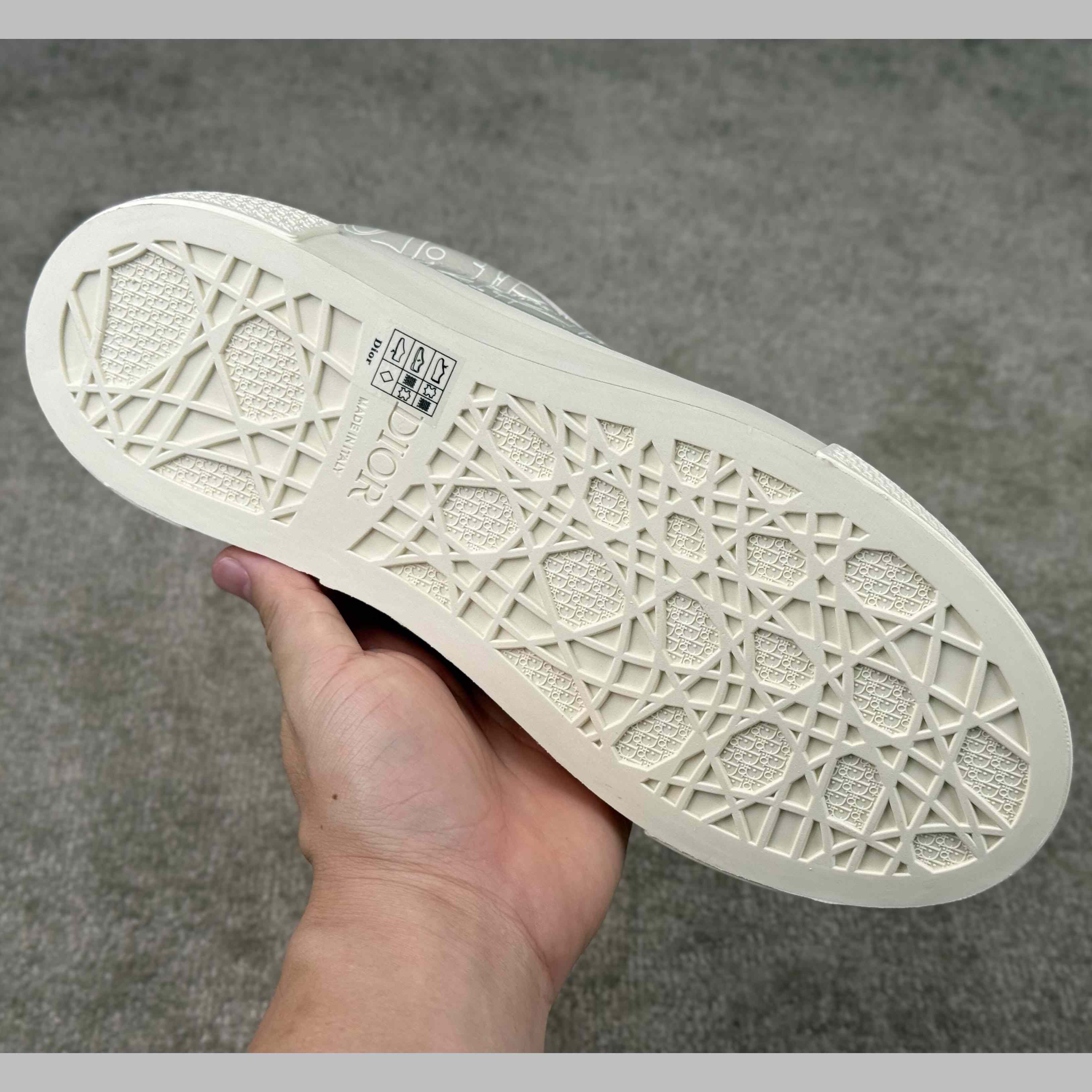 Dior B33 Spin Sneaker  - DopestKickz