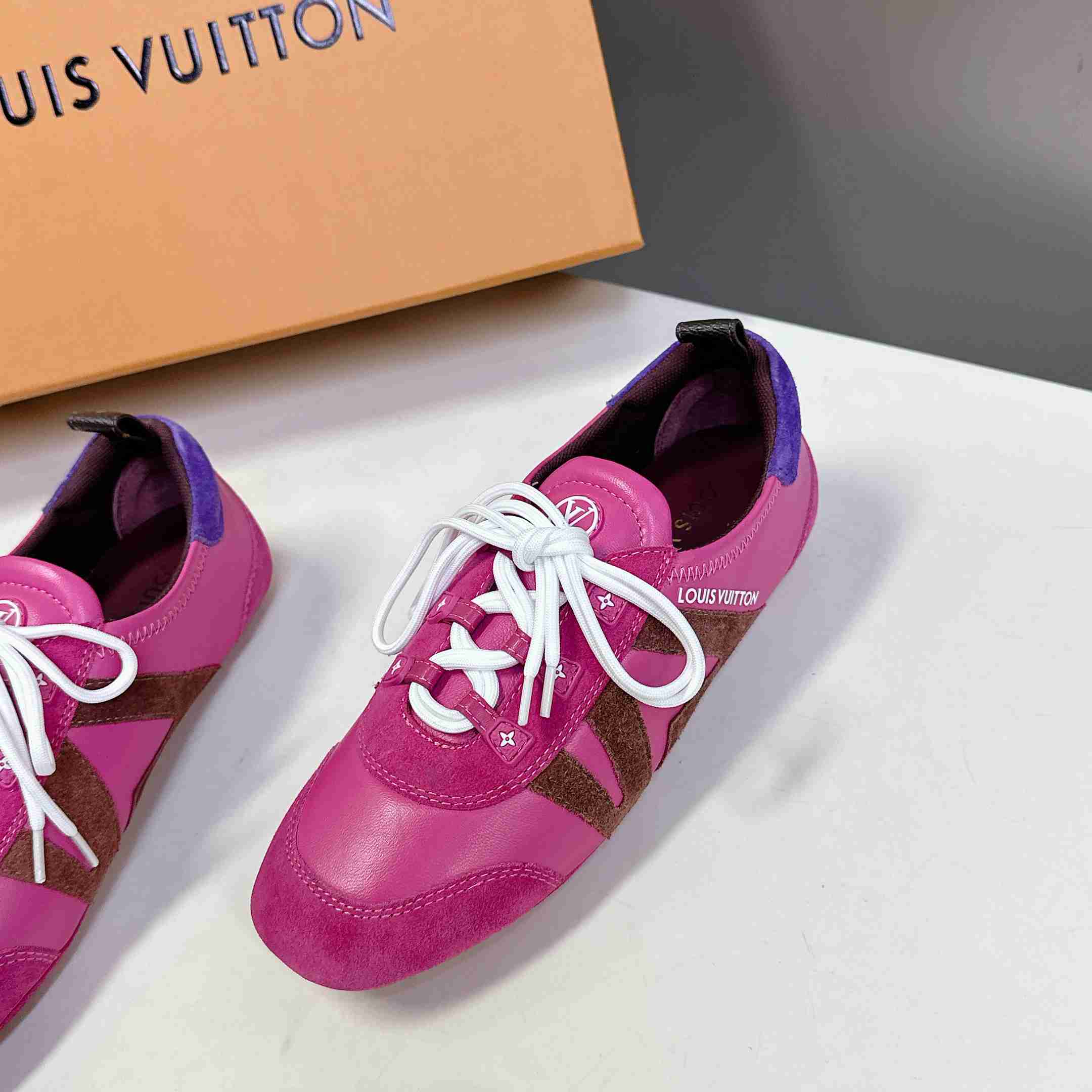 Louis Vuitton LV Sneakerina   1AHNEI - DopestKickz