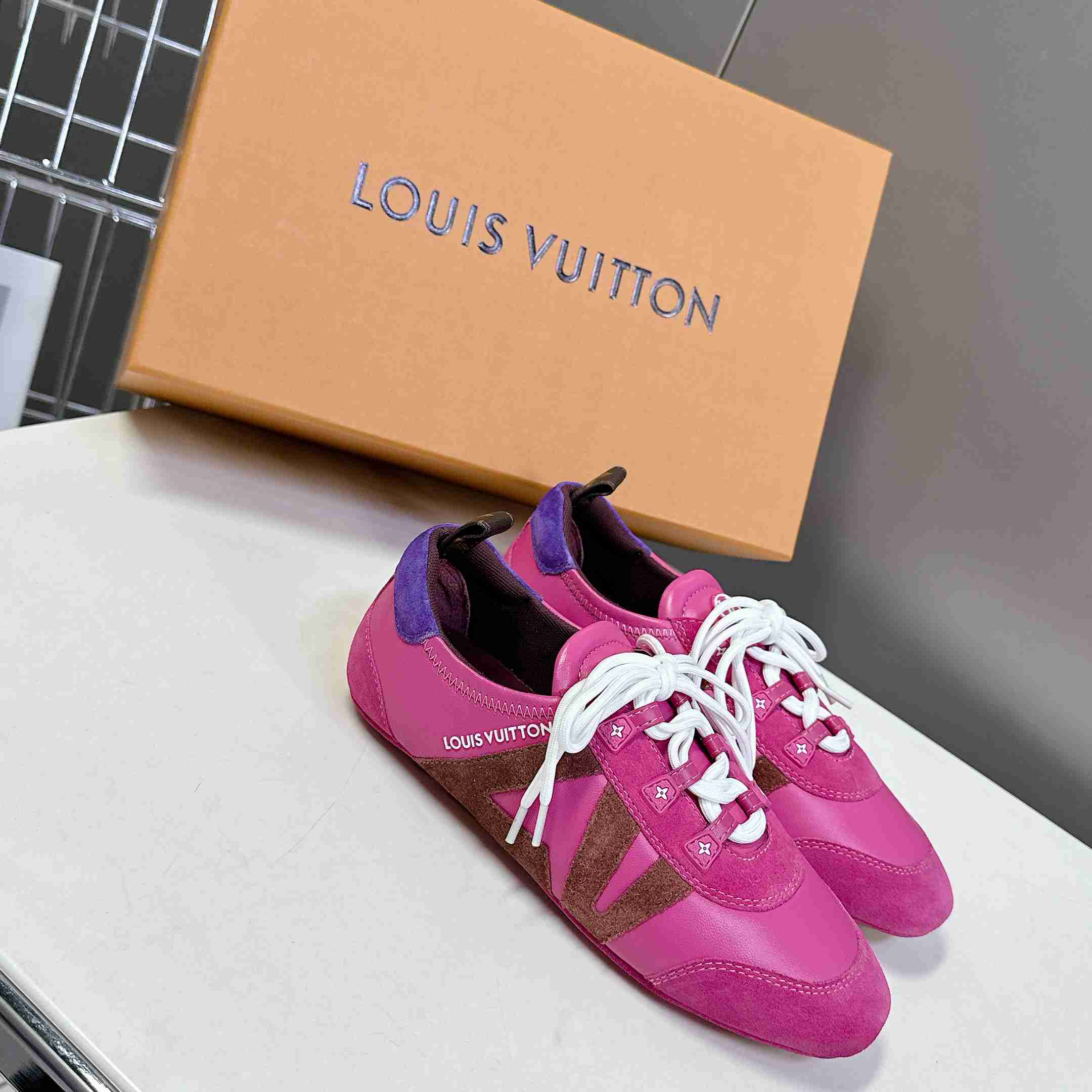 Louis Vuitton LV Sneakerina   1AHNEI - DopestKickz
