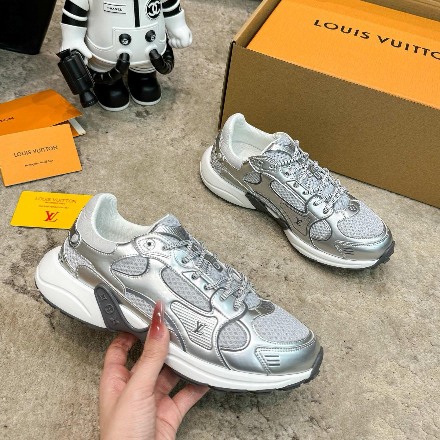 Louis Vuitton LV Olympia Sneaker   1AHOI1 - DopestKickz