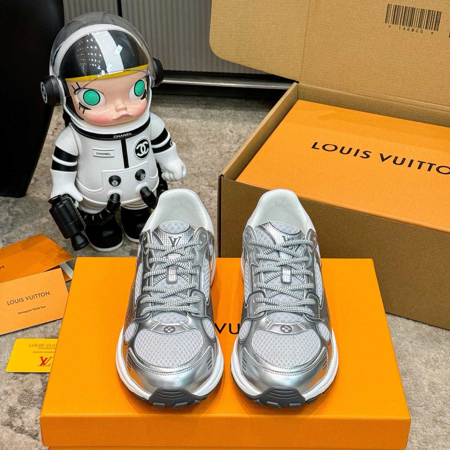 Louis Vuitton LV Olympia Sneaker   1AHOI1 - DopestKickz