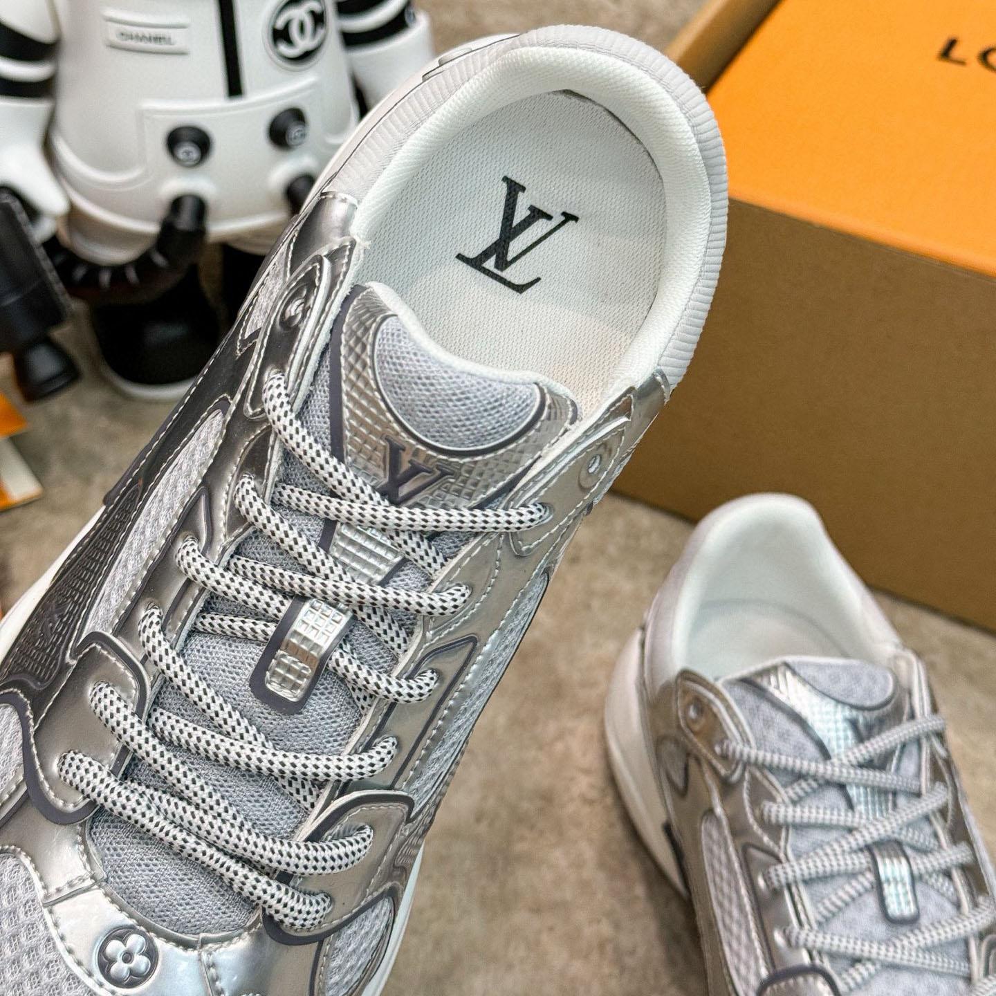 Louis Vuitton LV Olympia Sneaker   1AHOI1 - DopestKickz
