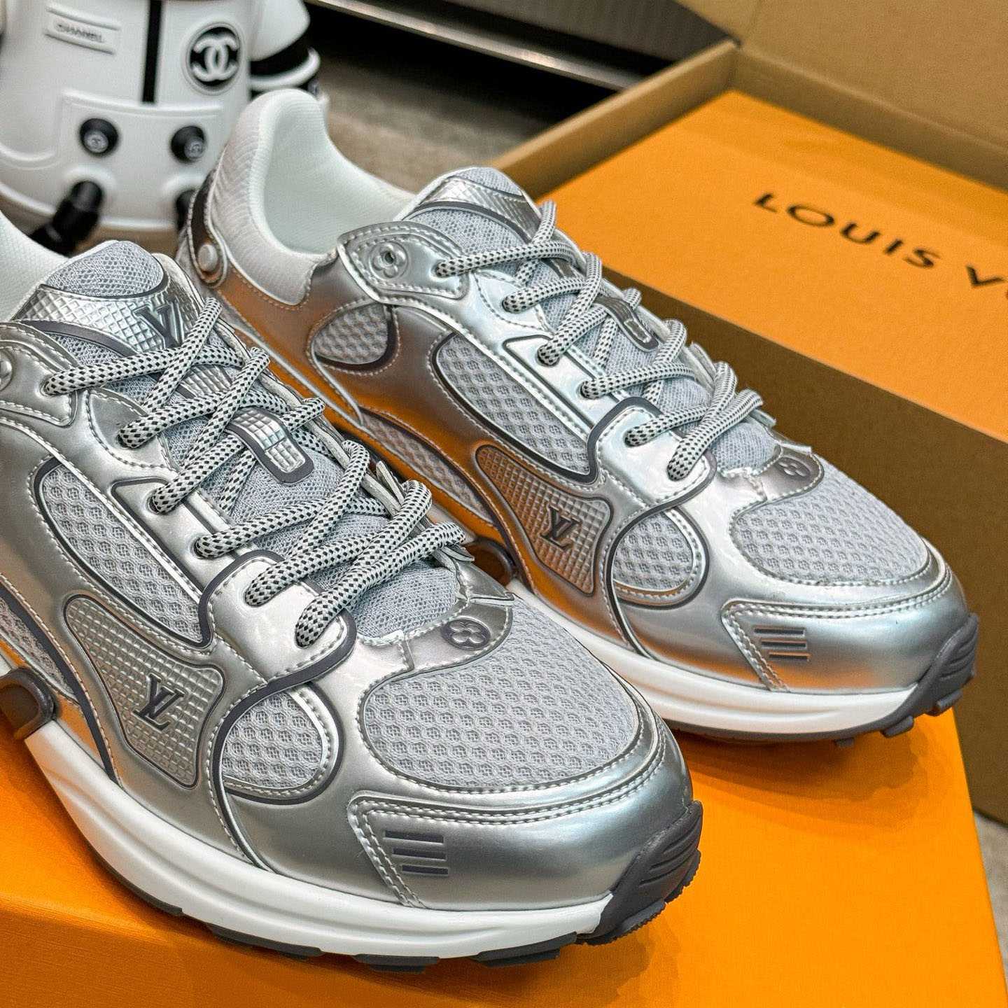 Louis Vuitton LV Olympia Sneaker   1AHOI1 - DopestKickz