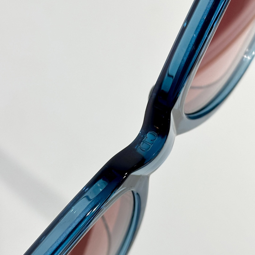 Dior DiorGlowB11 Sunglasses  - DopestKickz