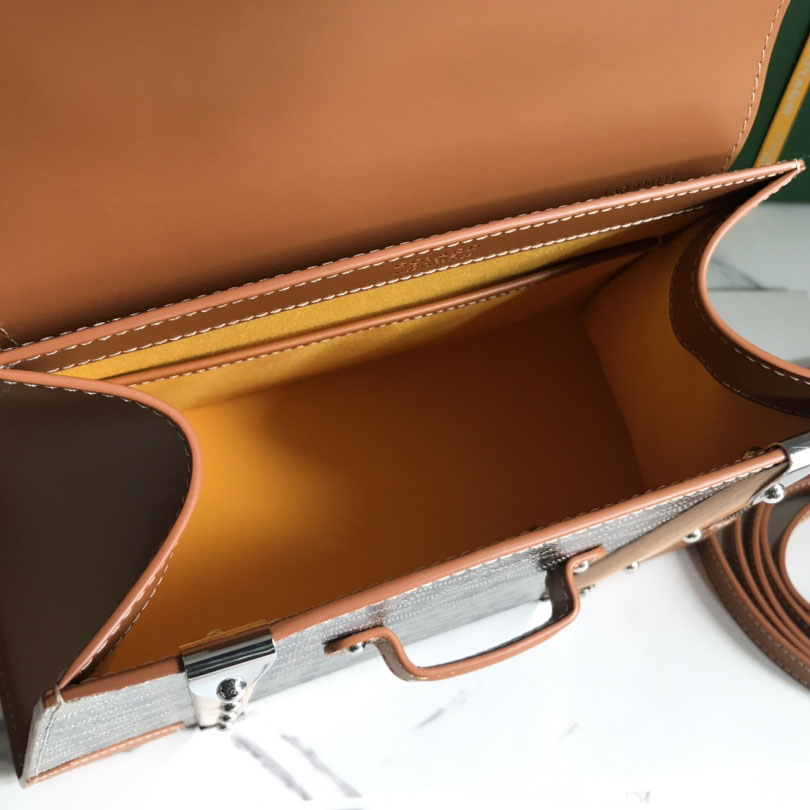 Goyard Saïgon PM Bag - DopestKickz