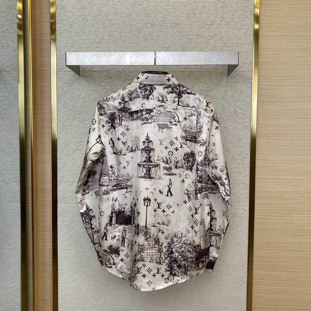 Louis Vuitton Long-Sleeved Silk Shirt    1AGJN4 - DopestKickz