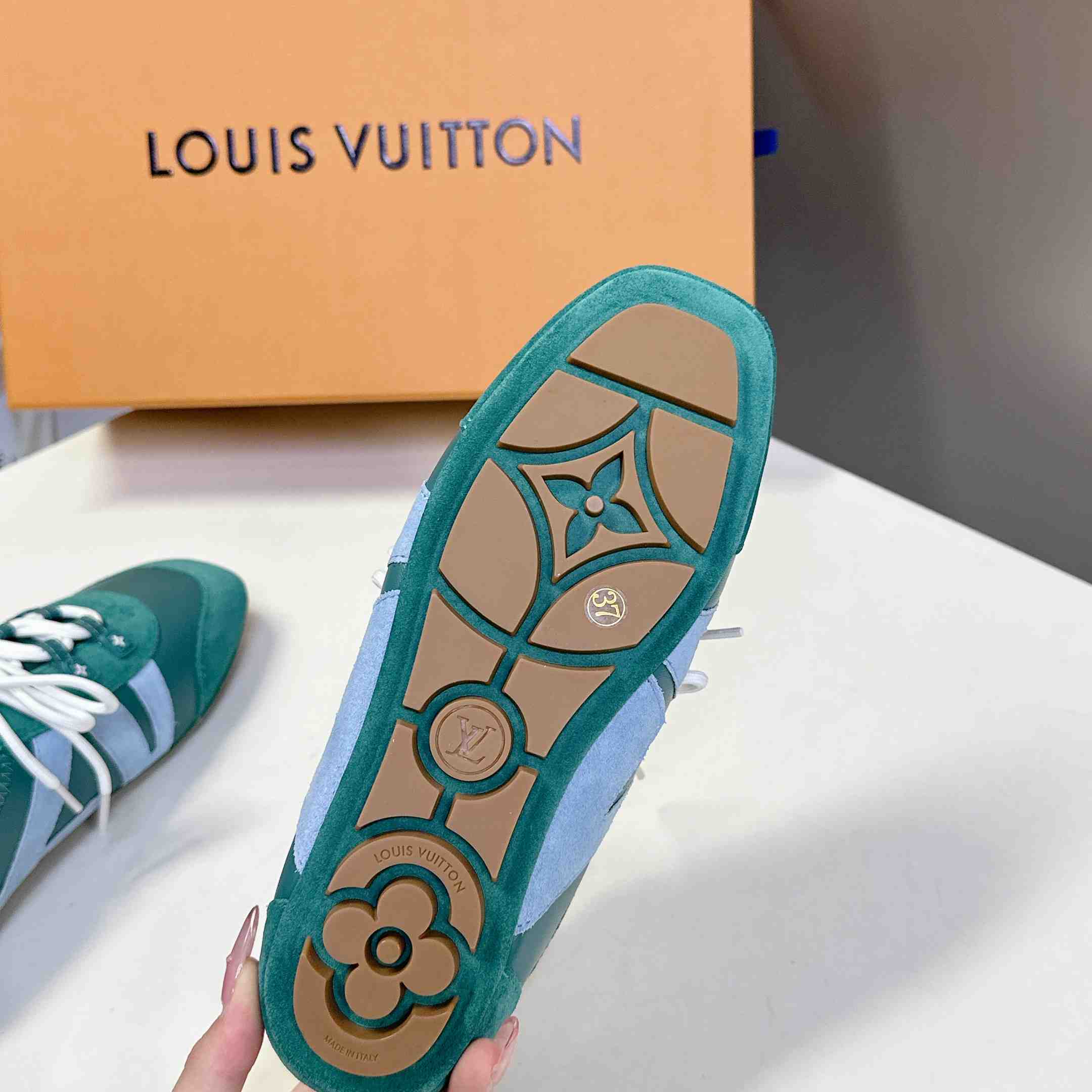 Louis Vuitton LV Sneakerina   1AHNE2 - DopestKickz