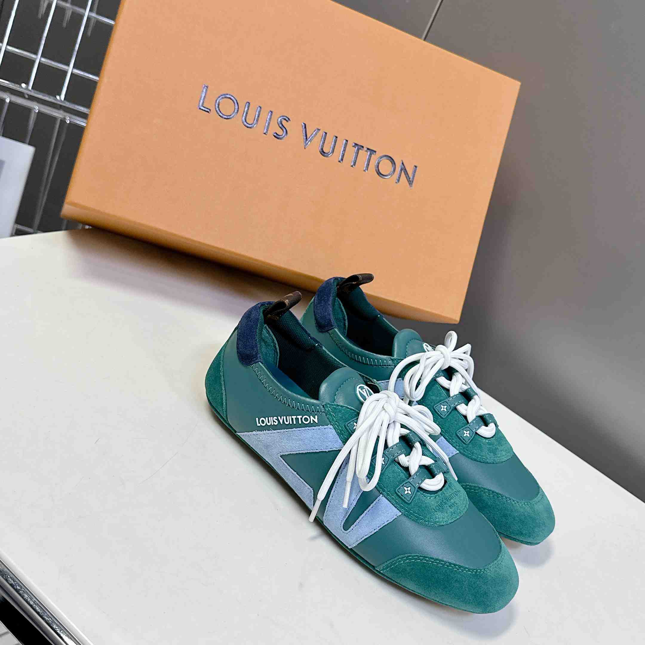 Louis Vuitton LV Sneakerina   1AHNE2 - DopestKickz