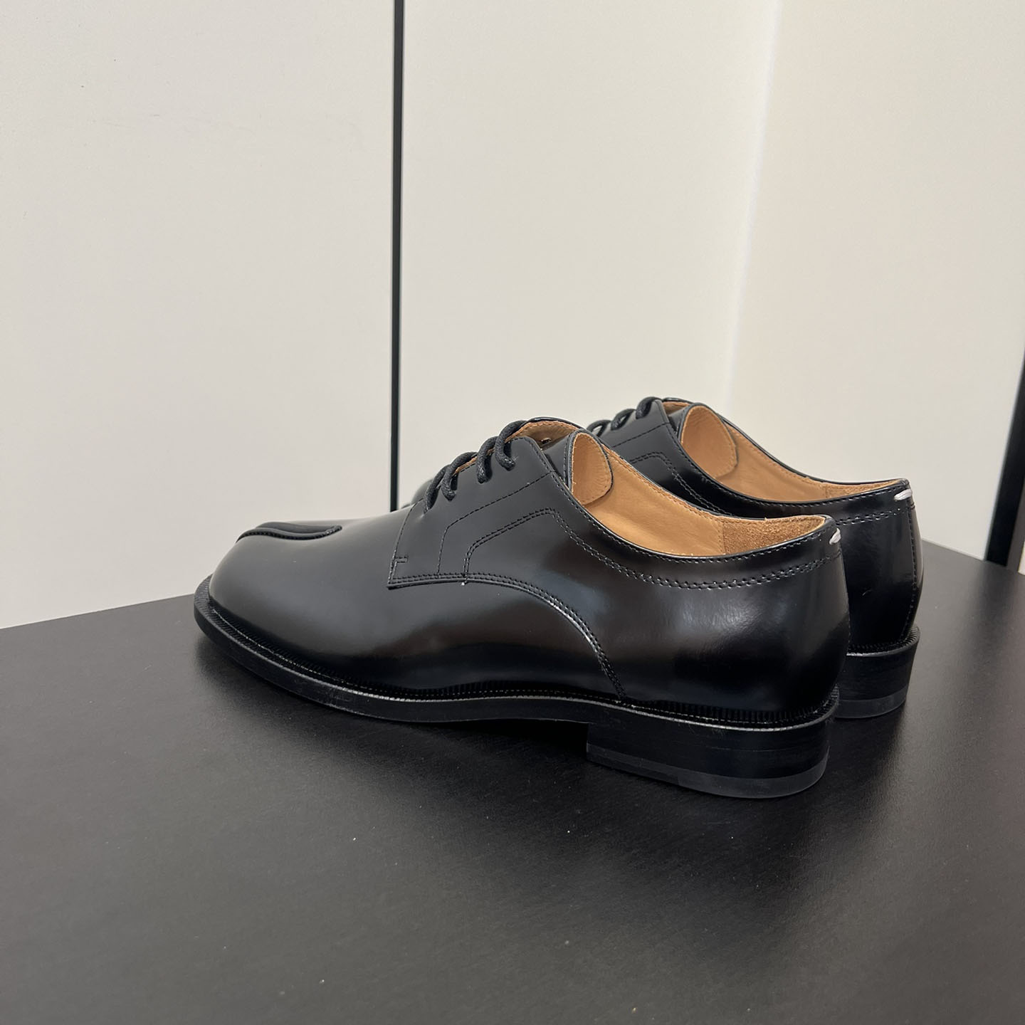 Maison Margiela Tabi Leather Loafers - DopestKickz