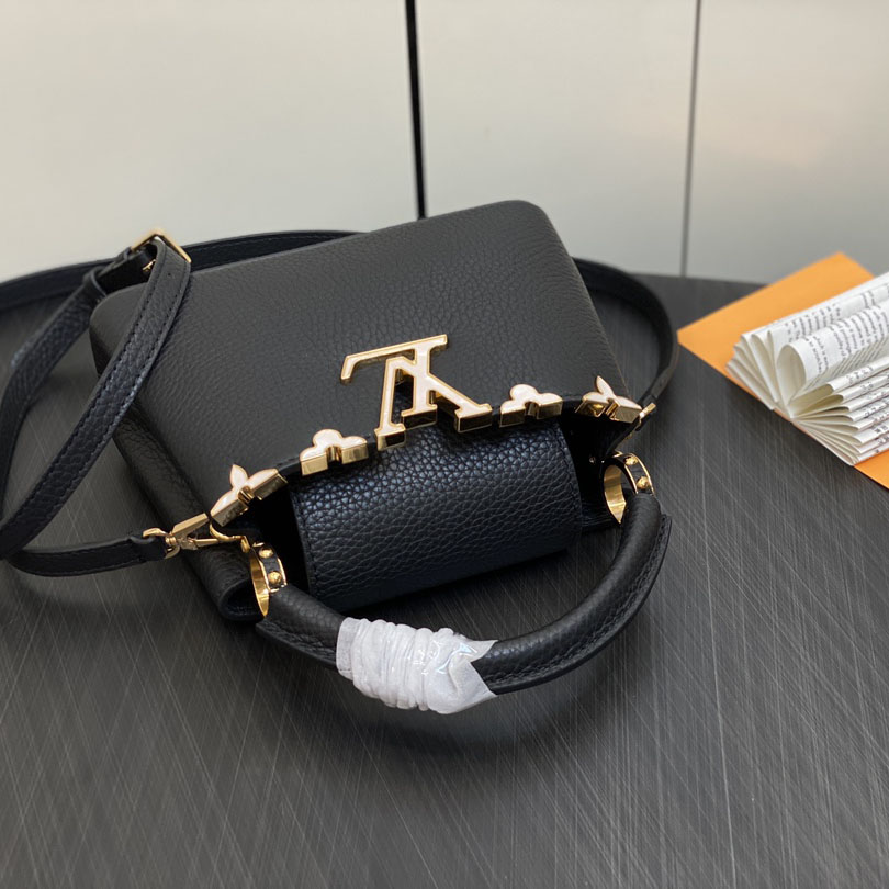 Louis Vuitton Capucines Mini   M11342 - DopestKickz