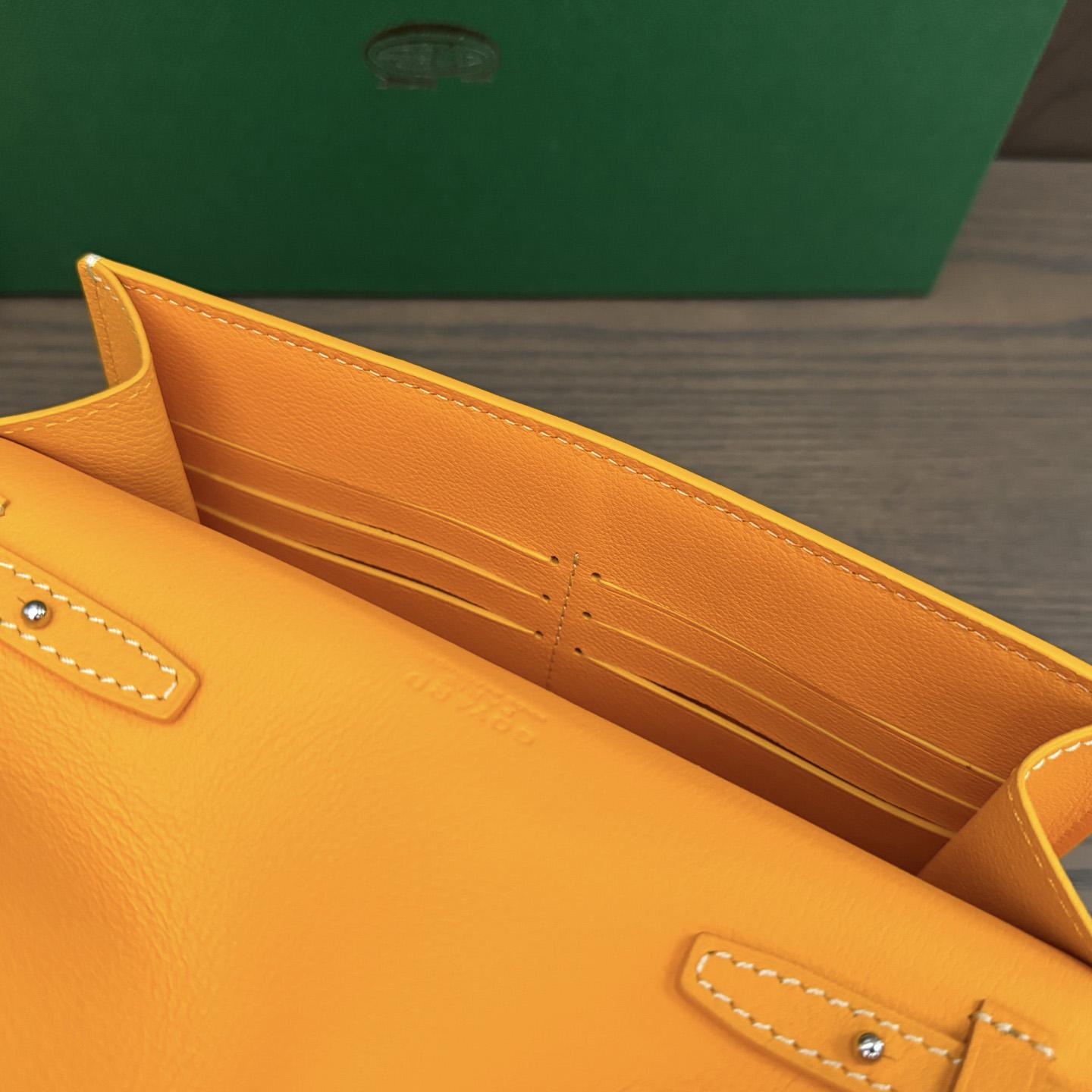 Goyard Chypre Wallet-Pouch - DopestKickz