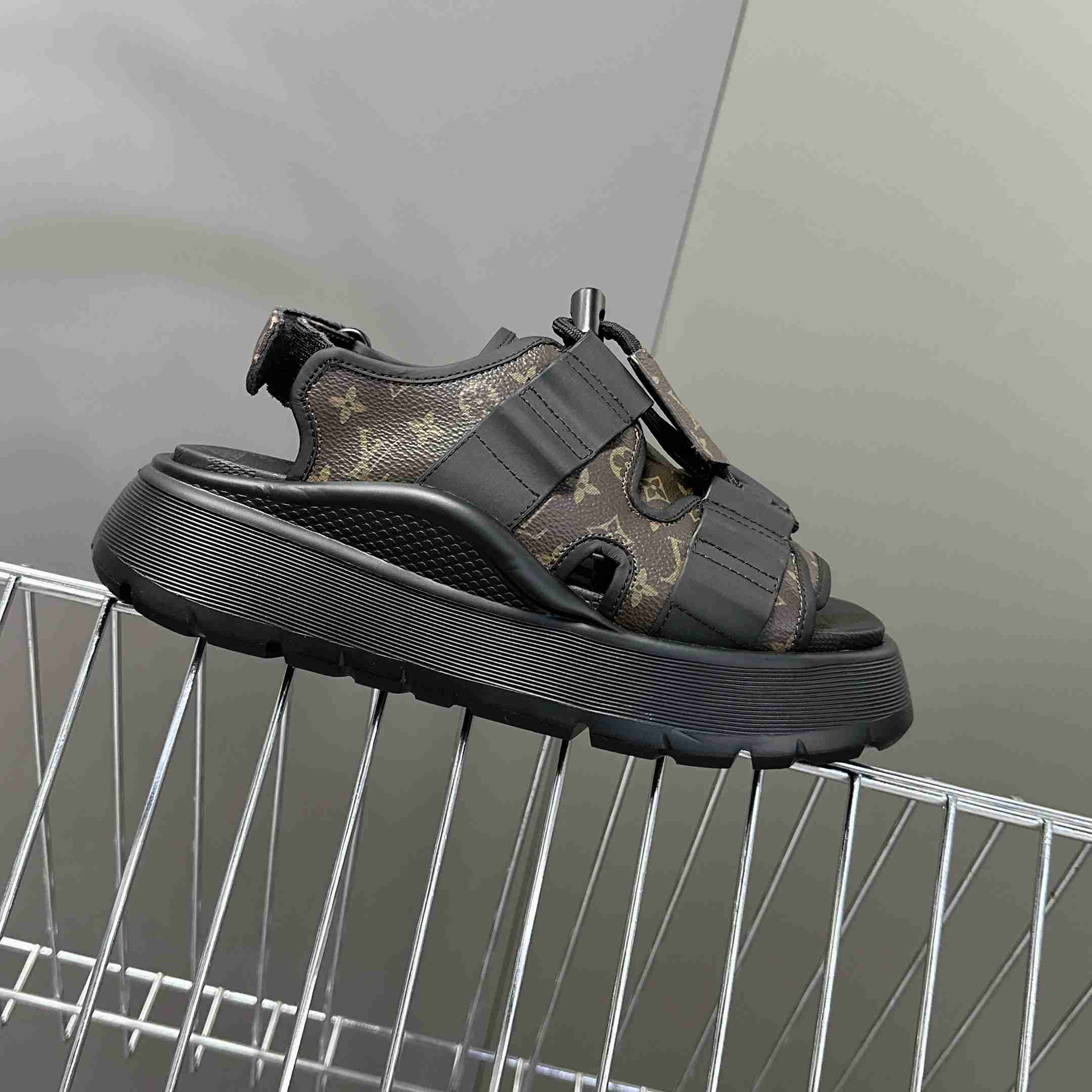 Louis Vuitton Chameleon Platform Sandal   1AHOAG - DopestKickz