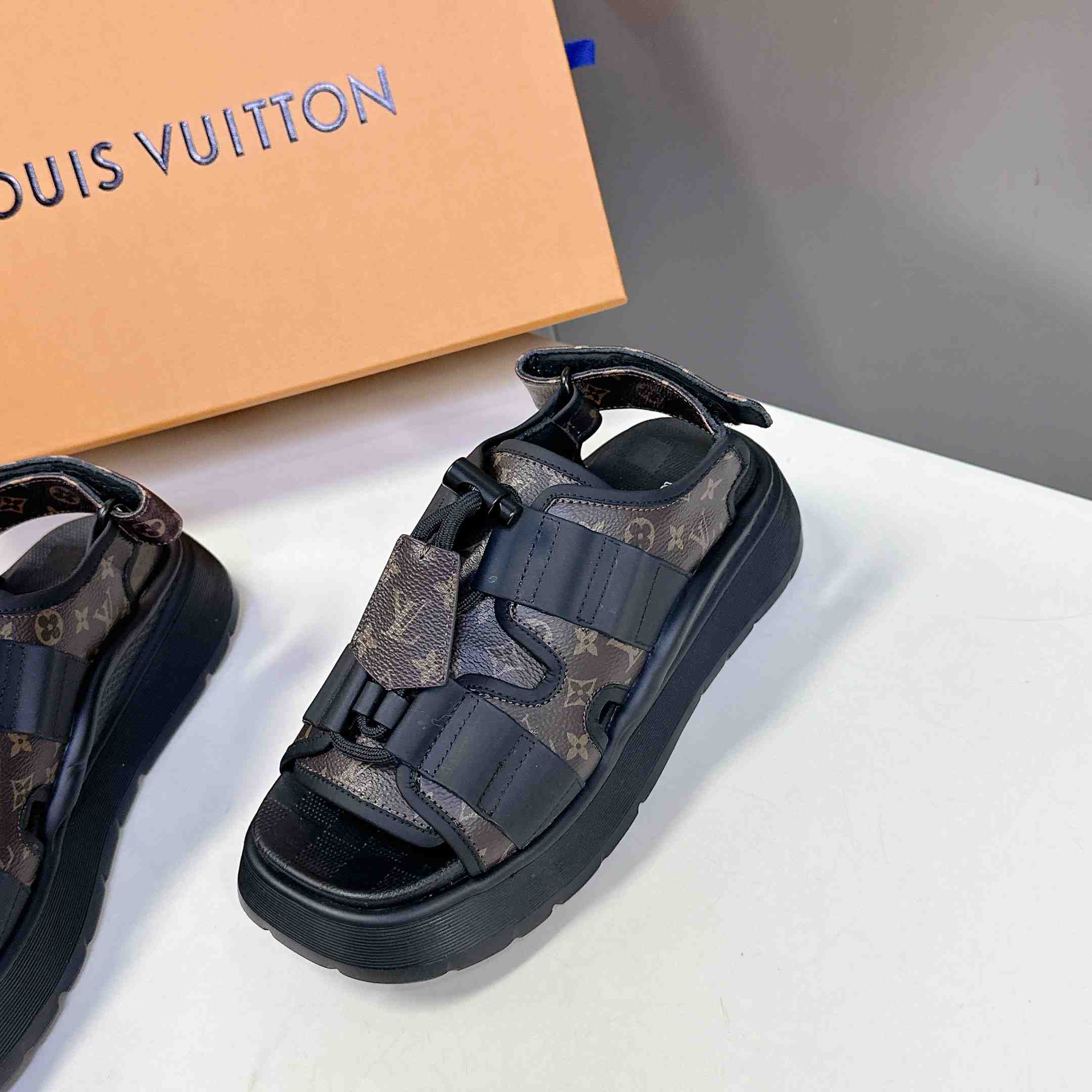 Louis Vuitton Chameleon Platform Sandal   1AHOAG - DopestKickz