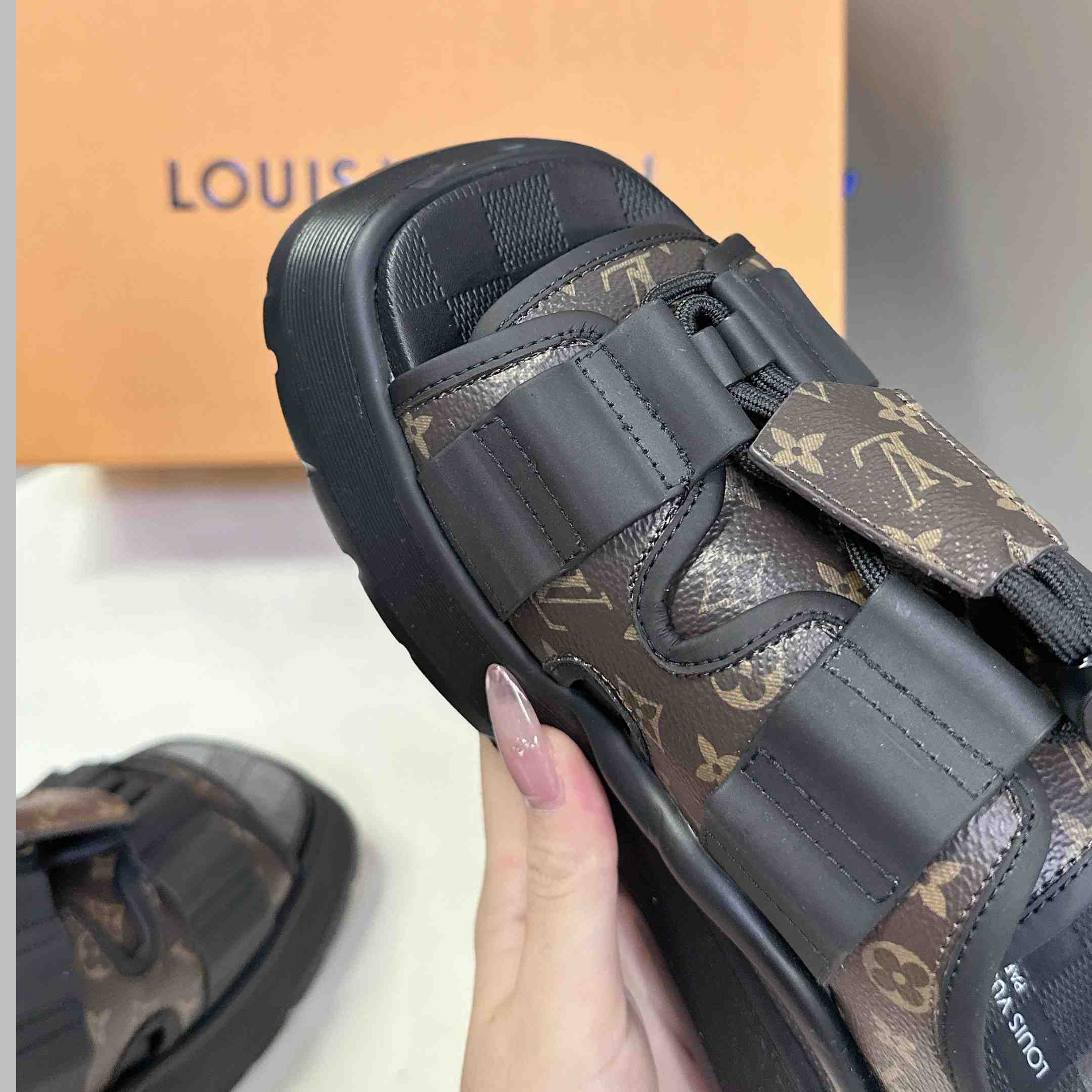 Louis Vuitton Chameleon Platform Sandal   1AHOAG - DopestKickz