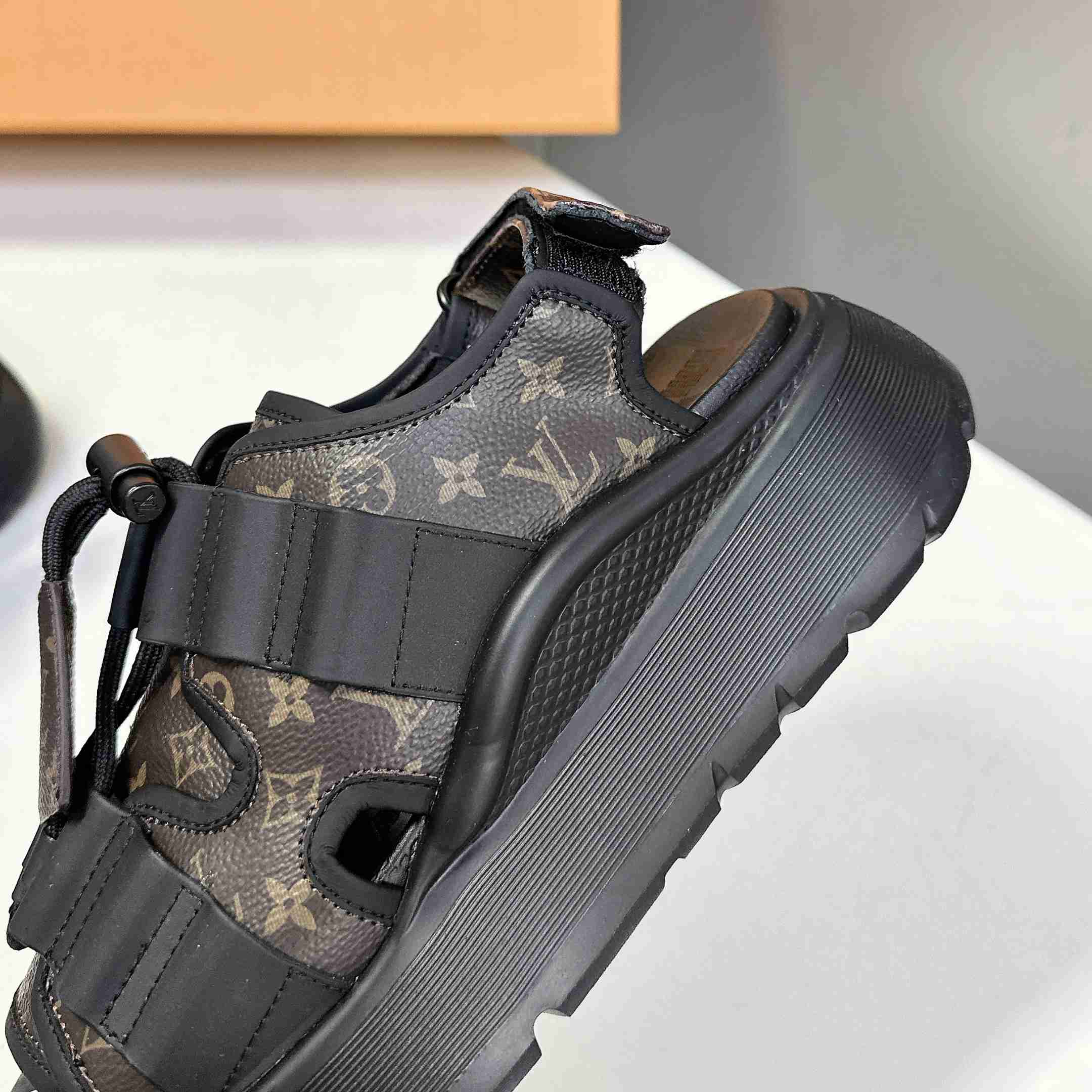 Louis Vuitton Chameleon Platform Sandal   1AHOAG - DopestKickz