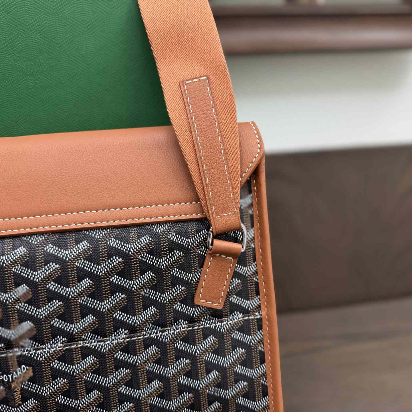 Goyard Coursier Messenger Bag - DopestKickz