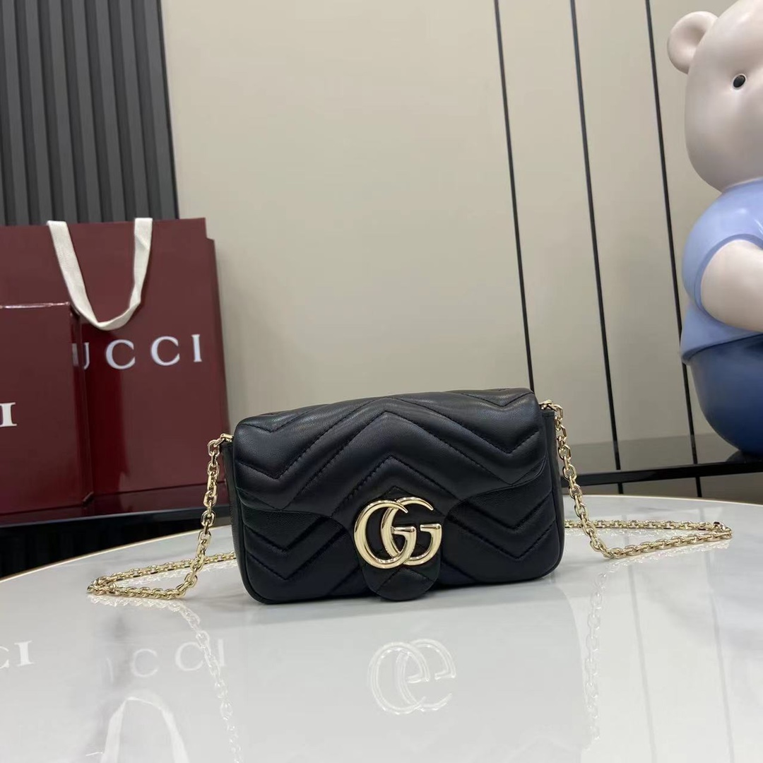 Gucci GG Marmont Mini Shoulder Bag - DopestKickz