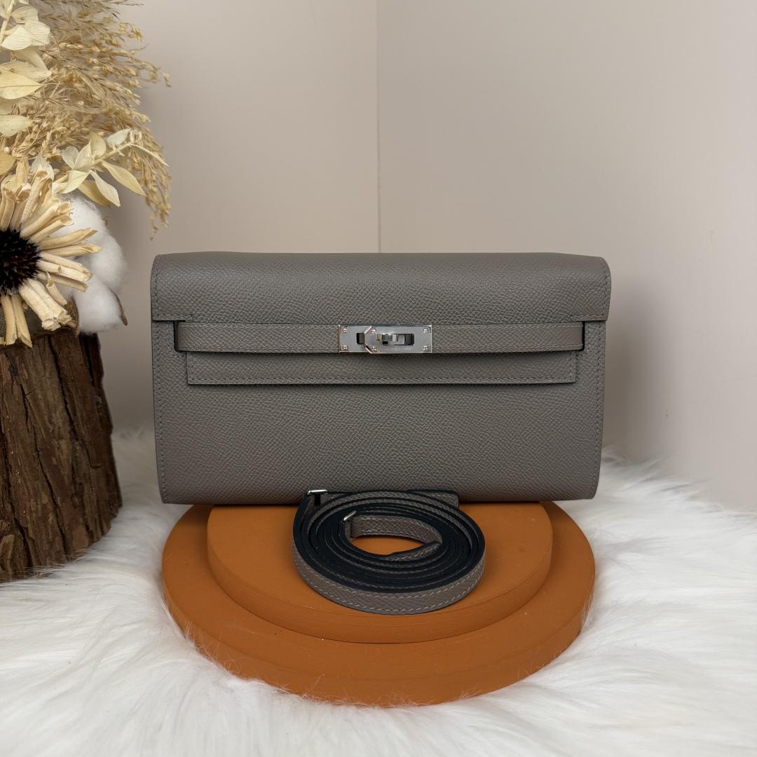 Hermes Kelly Classique To Go Wallet - DopestKickz