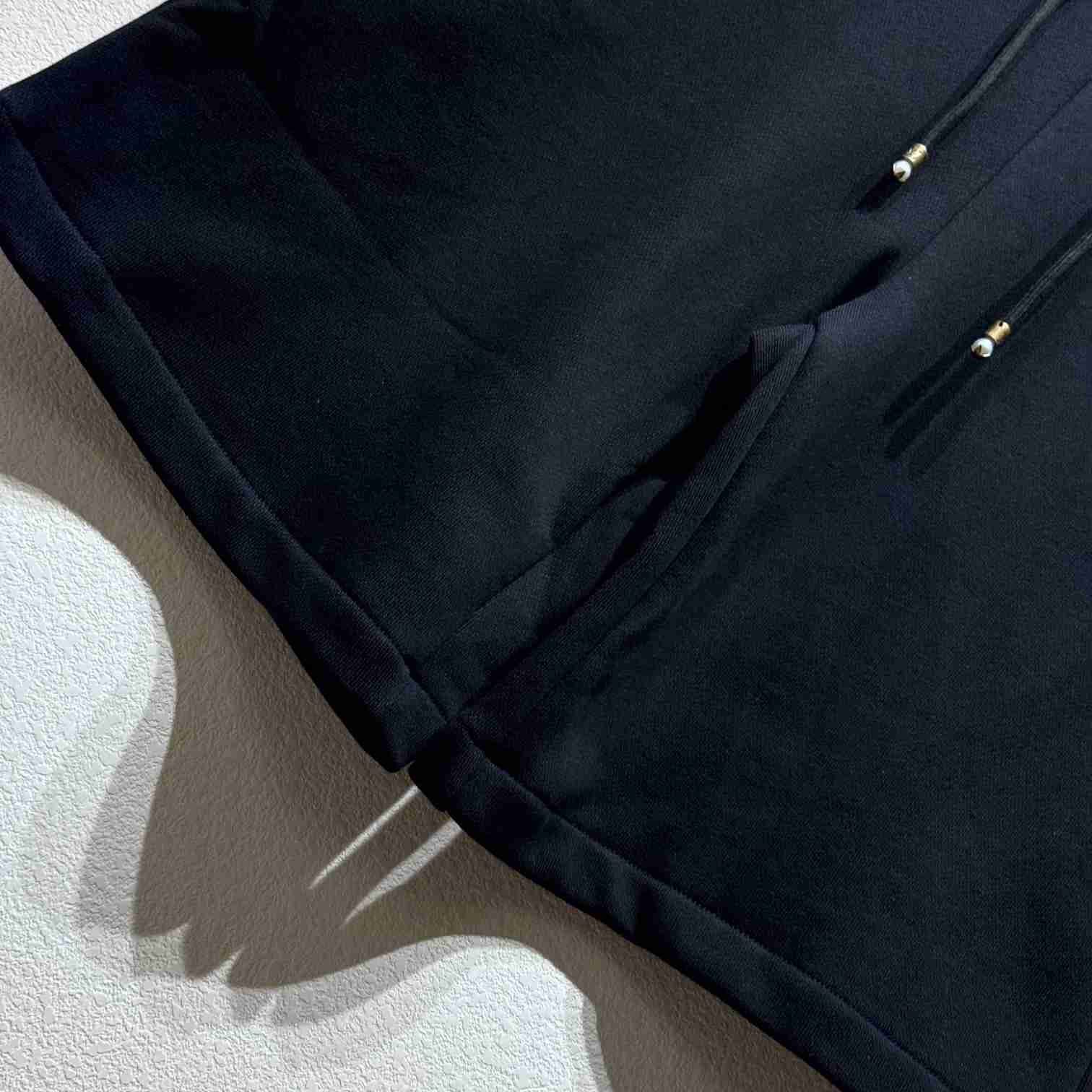 Louis Vuitton Cotton Jersey College Shorts   1AGTR9 - DopestKickz