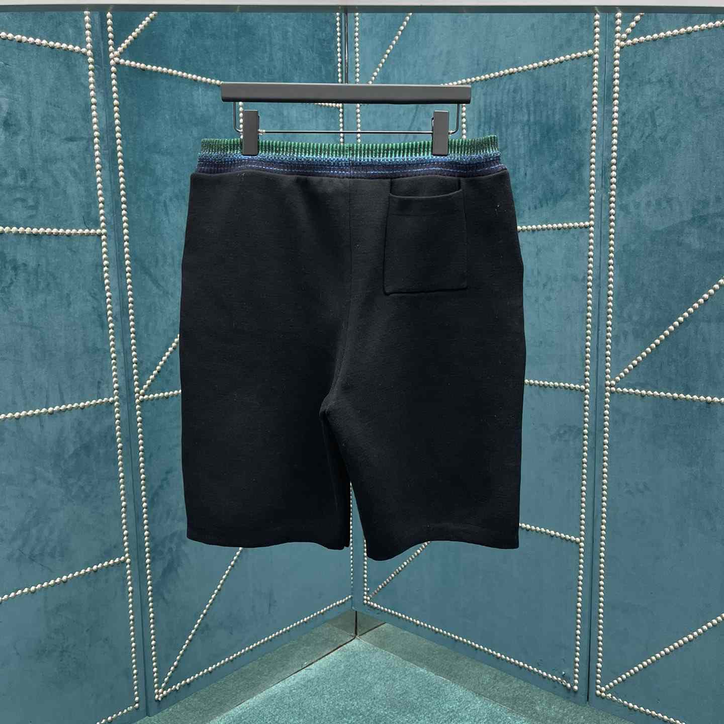 Louis Vuitton Cotton Jersey College Shorts    1AGTR9 - DopestKickz