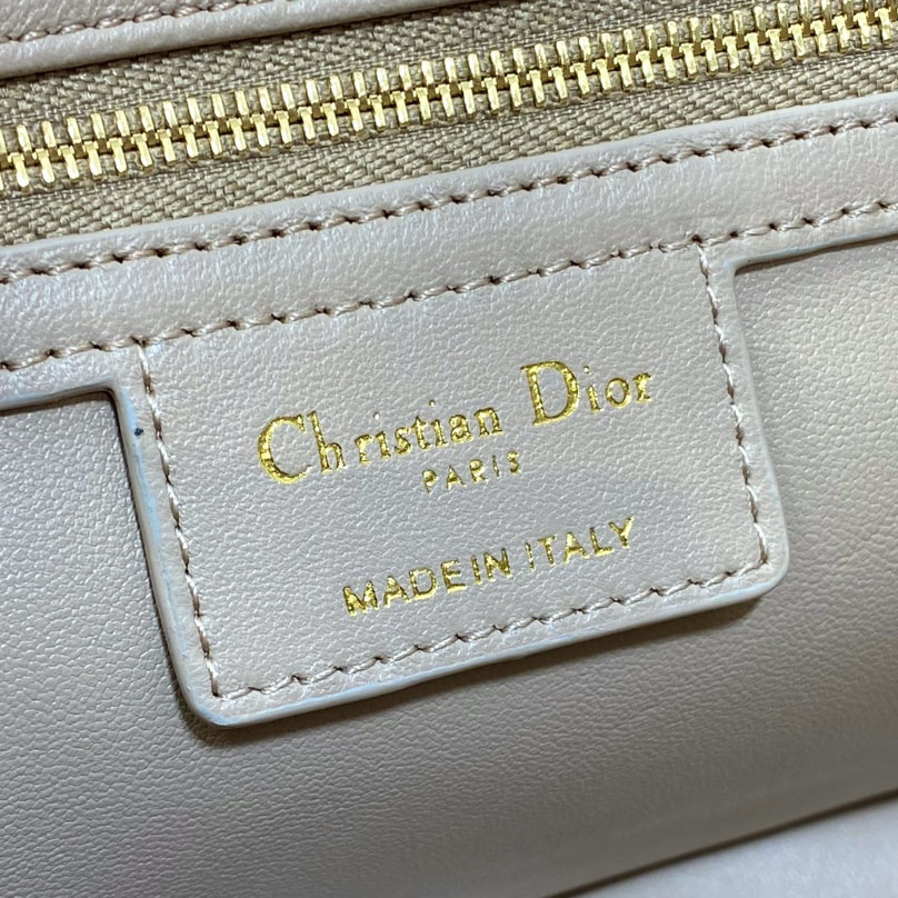 Dior Medium Dior Caro Bag (25*16*9cm) - DopestKickz