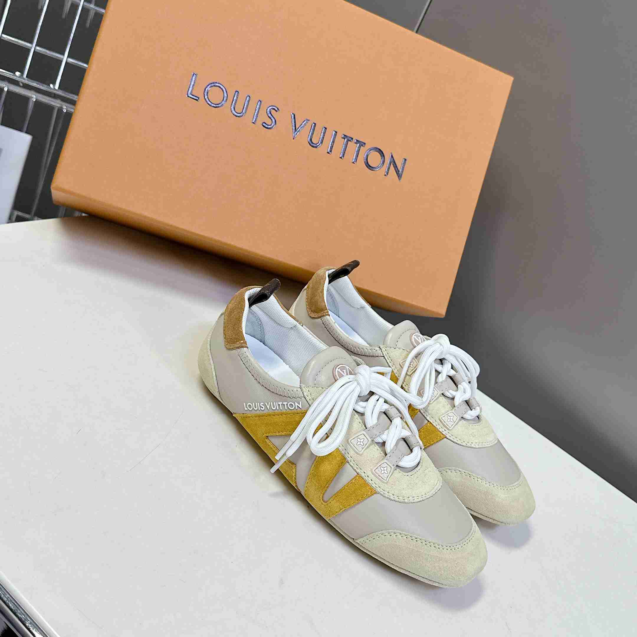 Louis Vuitton LV Sneakerina   1AHNEY - DopestKickz