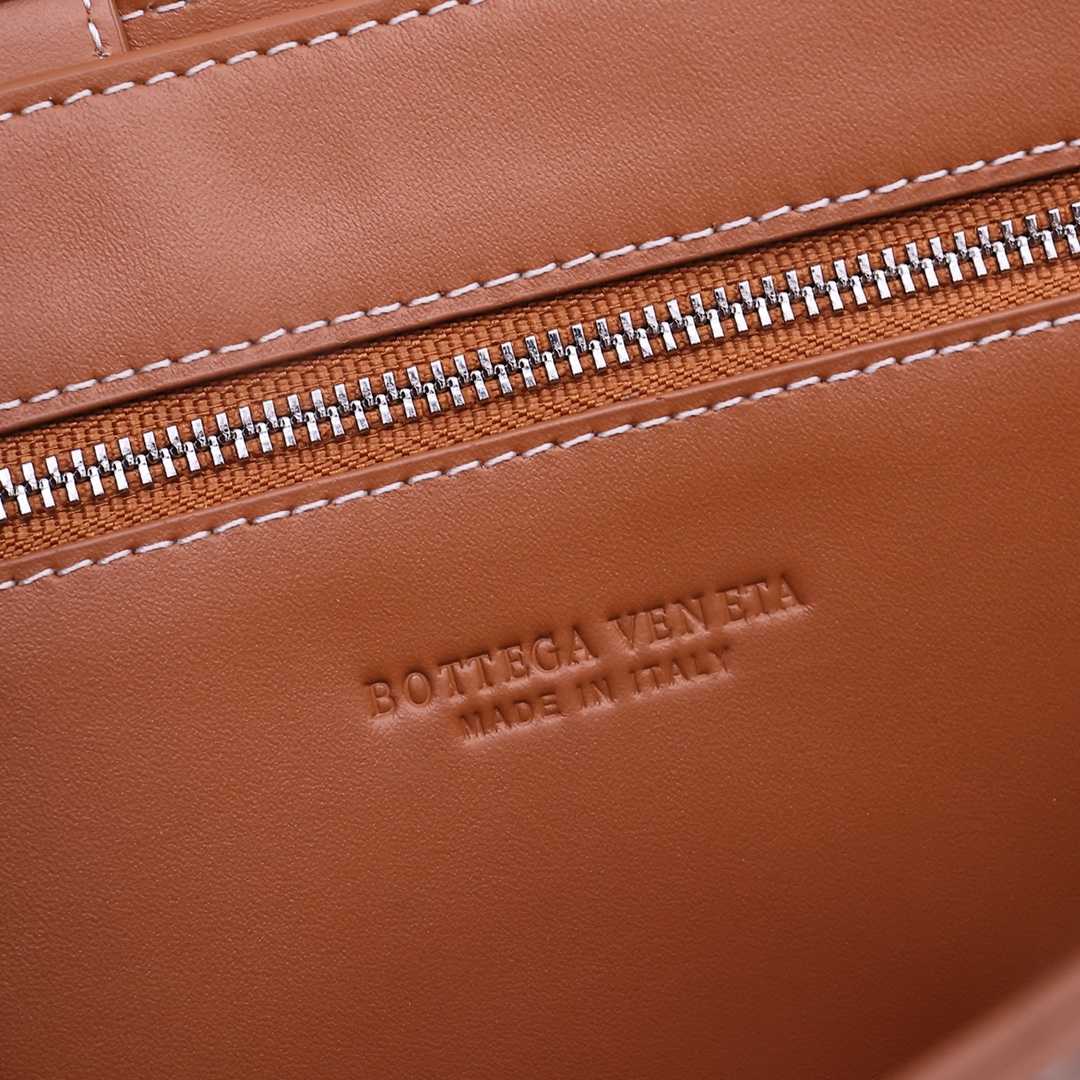 Bottega Veneta Cassette - DopestKickz