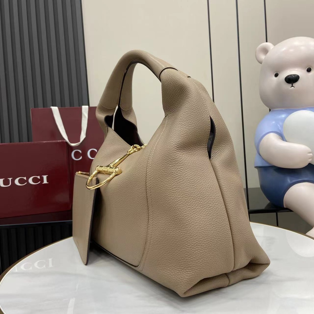 Gucci Softbit Maxi Shoulder Bag - DopestKickz