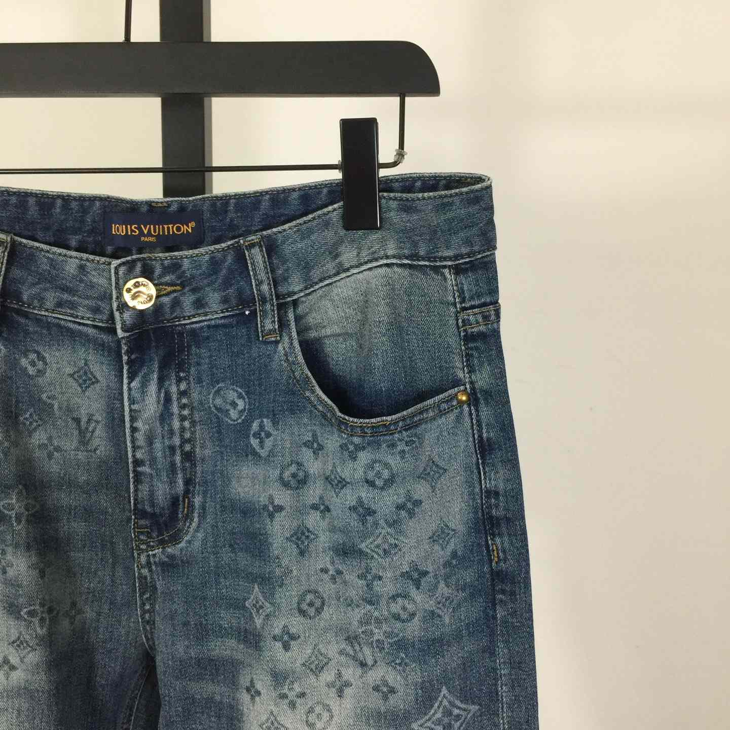 Louis Vuitton Jeans - DopestKickz