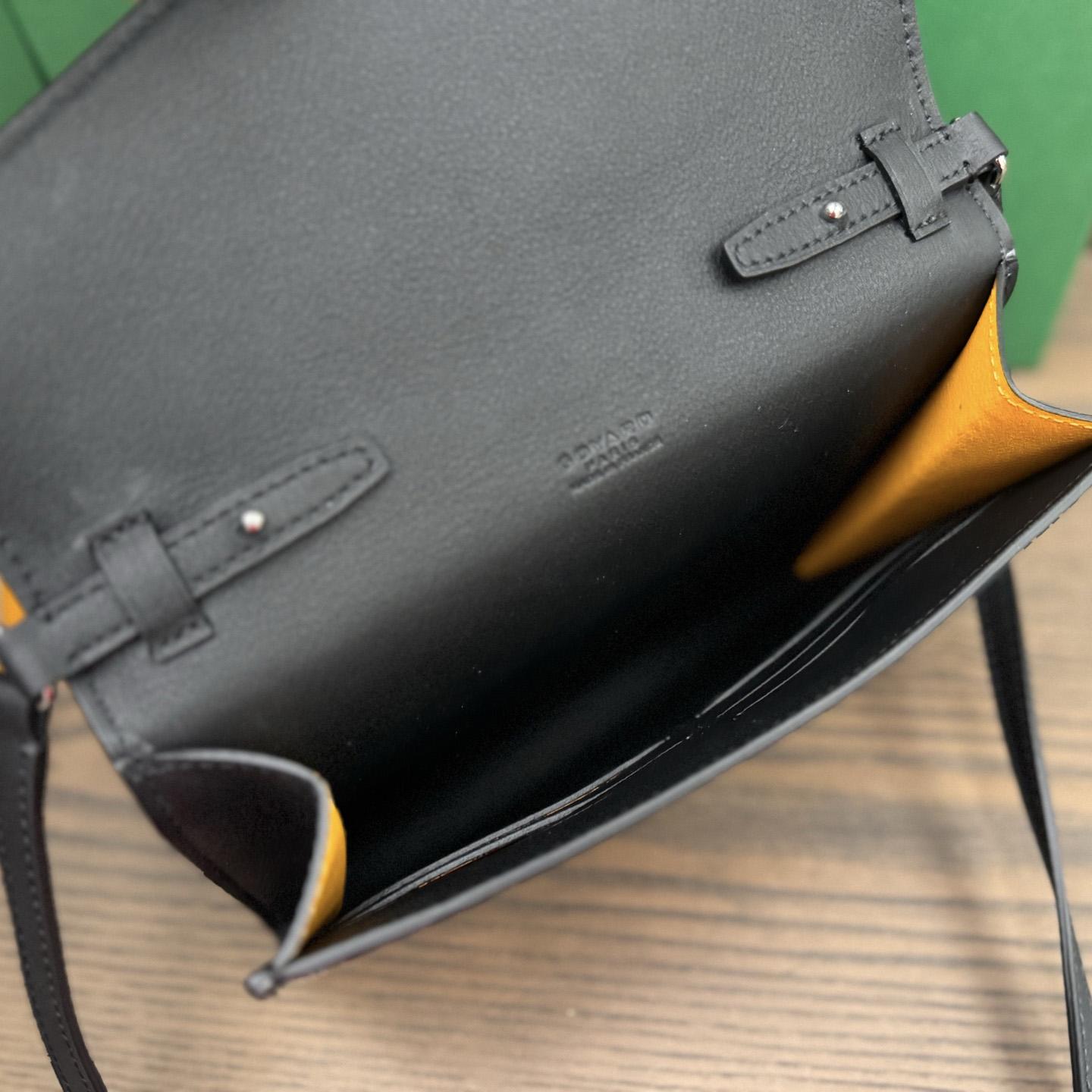 Goyard Chypre Wallet-Pouch - DopestKickz