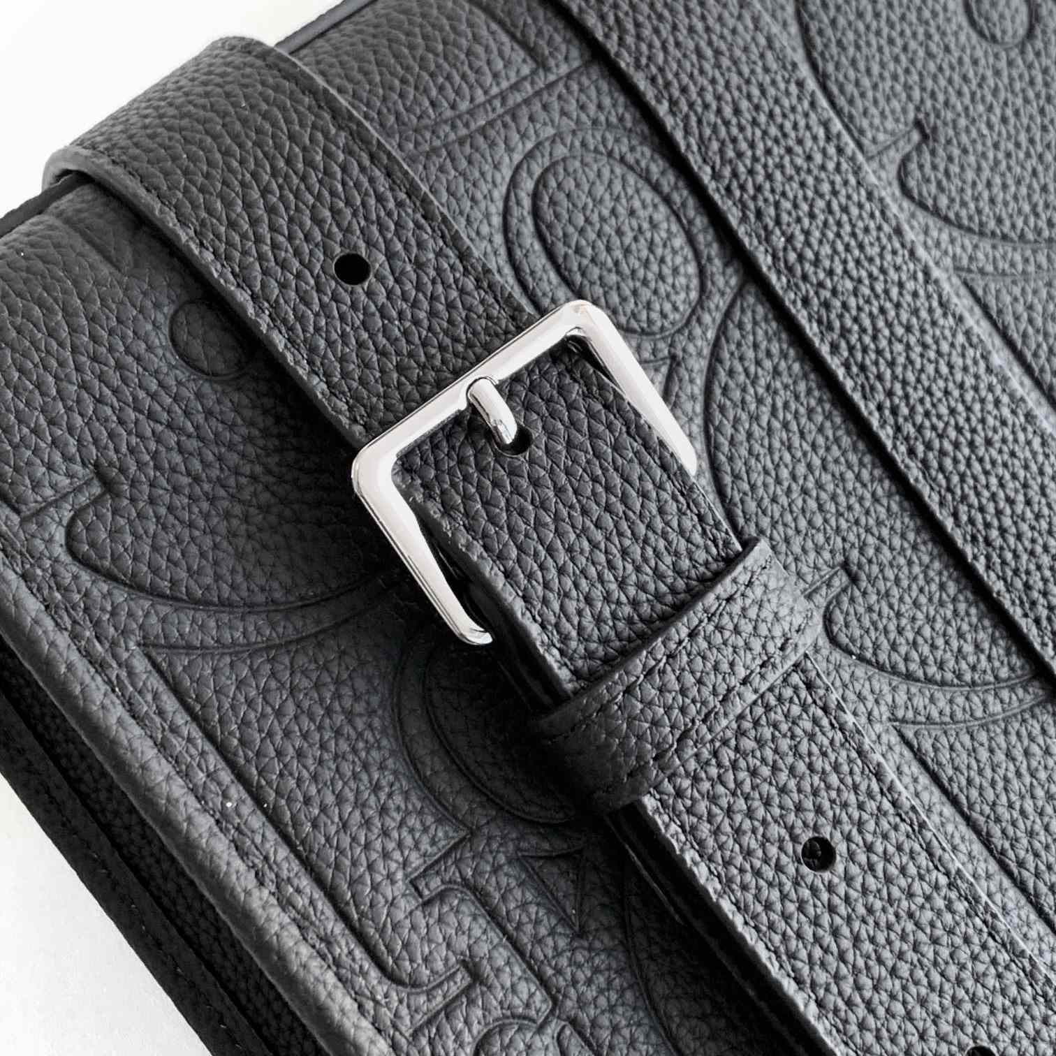 Dior Medium East-West Tote Bag  - DopestKickz