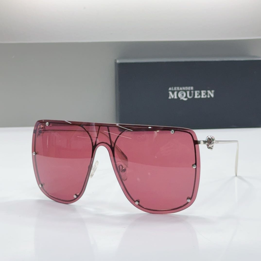 Alexander Mcqueen AM0313 Sunglasses  - DopestKickz