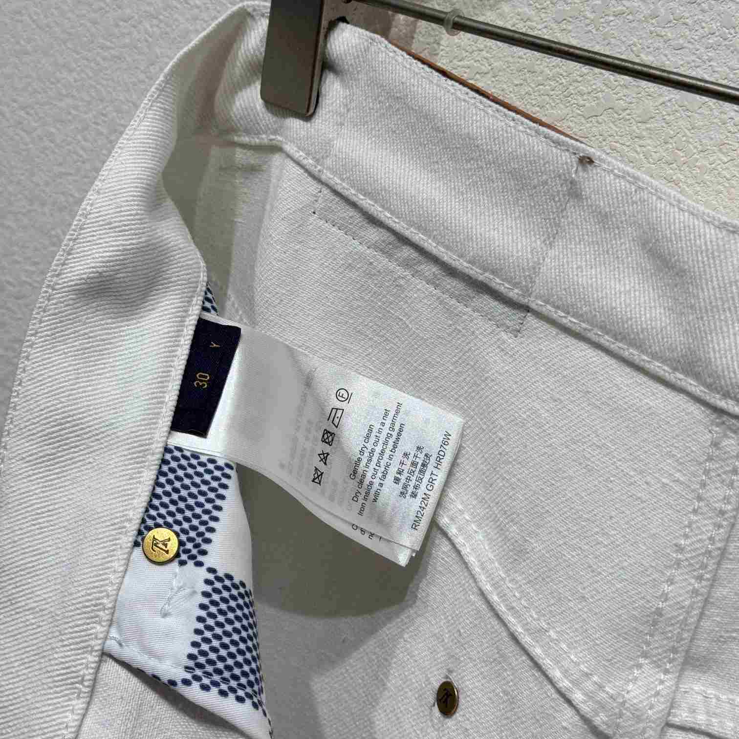 Louis Vuitton Skate Fit Denim Pants   1AHUW1 - DopestKickz