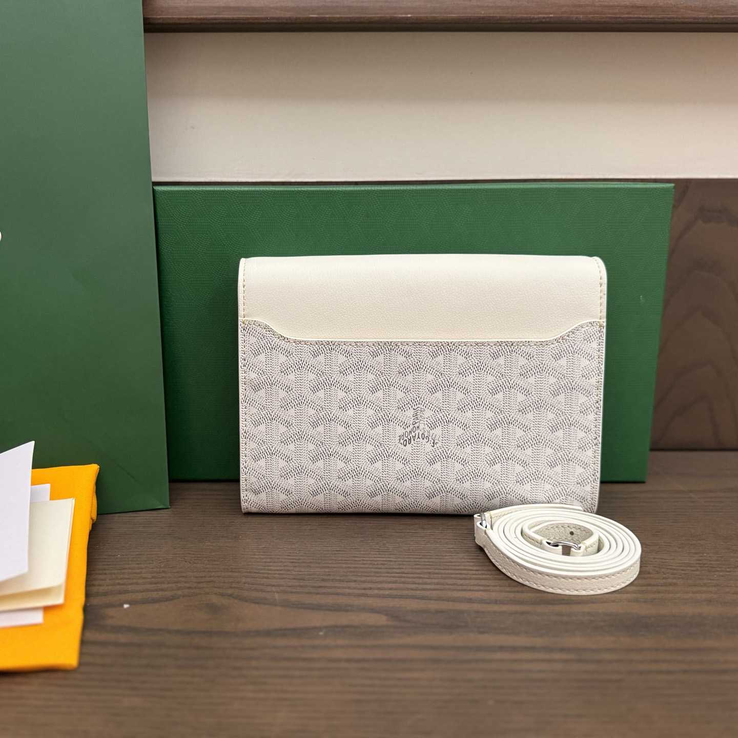 Goyard Chypre Wallet-Pouch - DopestKickz