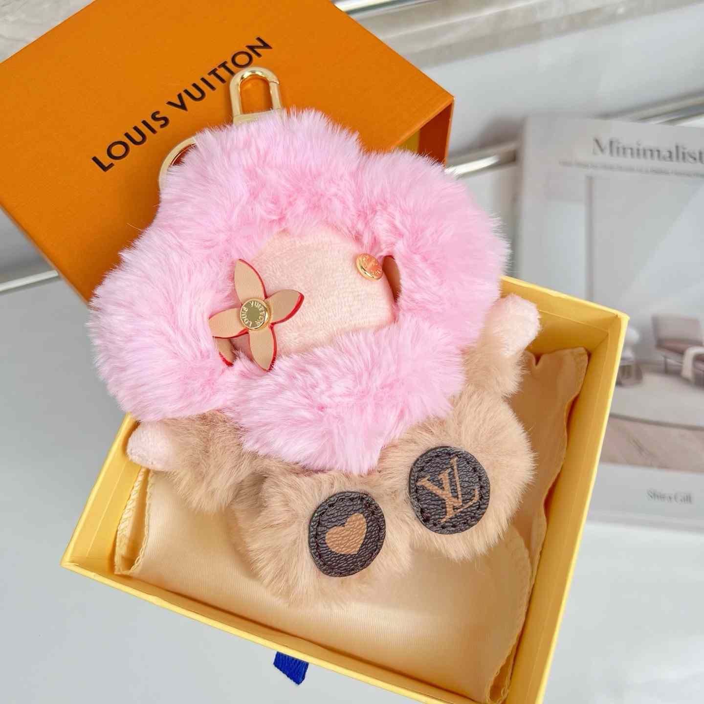 Louis Vuitton Vivienne Fashionista Bag Charm - DopestKickz