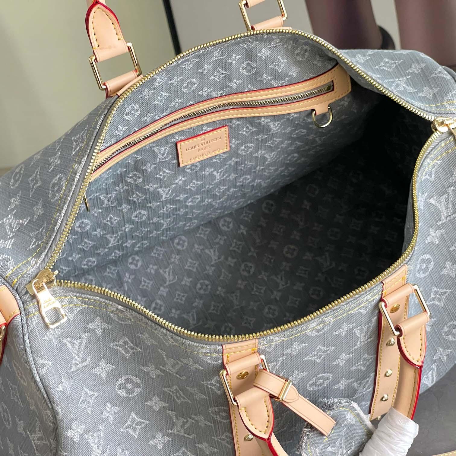 Louis Vuitton Keepall Bandoulière 45   M13748 - DopestKickz