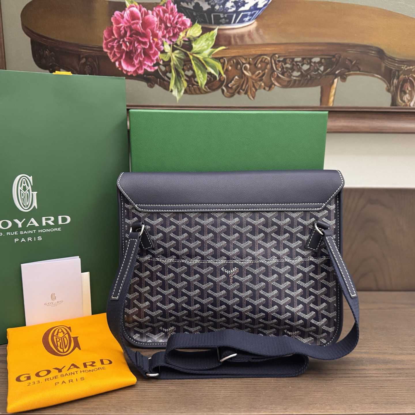 Goyard Coursier Messenger Bag - DopestKickz