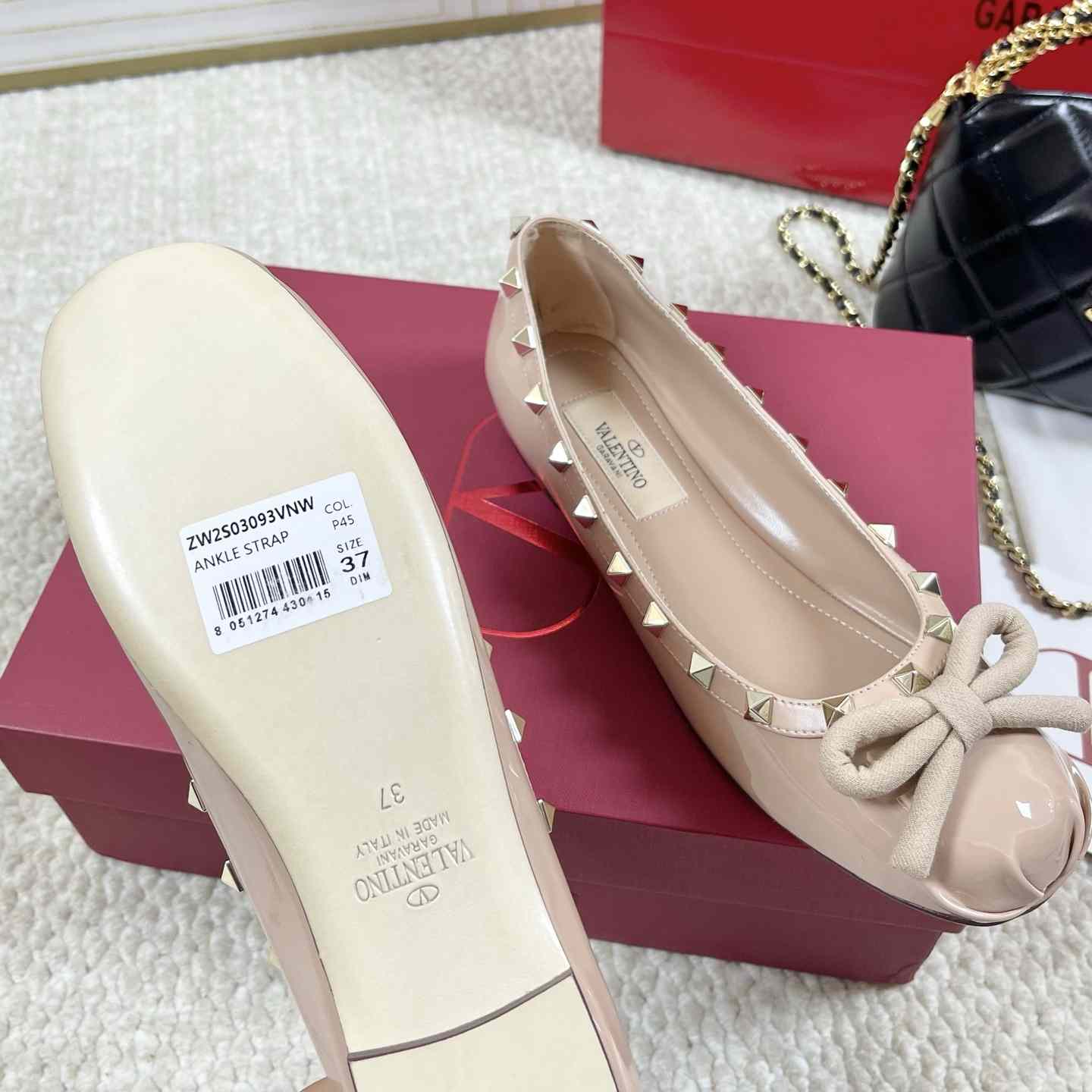 Valenti Rockstud Patent Leather Ballerina - DopestKickz