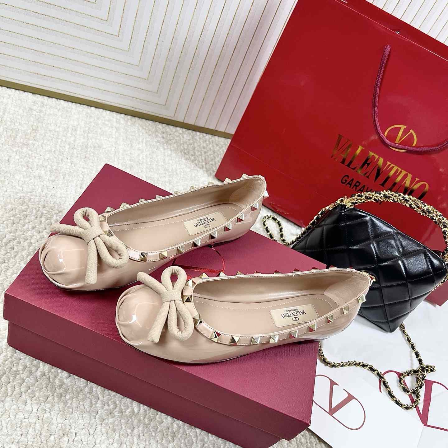 Valenti Rockstud Patent Leather Ballerina - DopestKickz